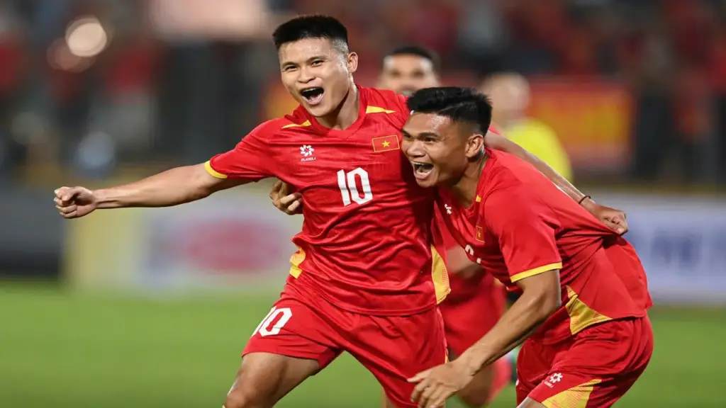 Phản ứng của cổ động viên châu Á khi tuyển Việt Nam thắng đậm Bangladesh