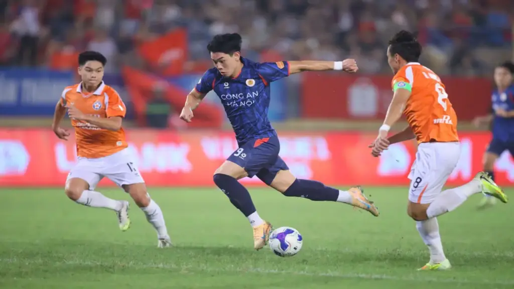 Đề xuất tăng ngoại binh ở V-League của VPF: Nhiều CLB không đồng ý