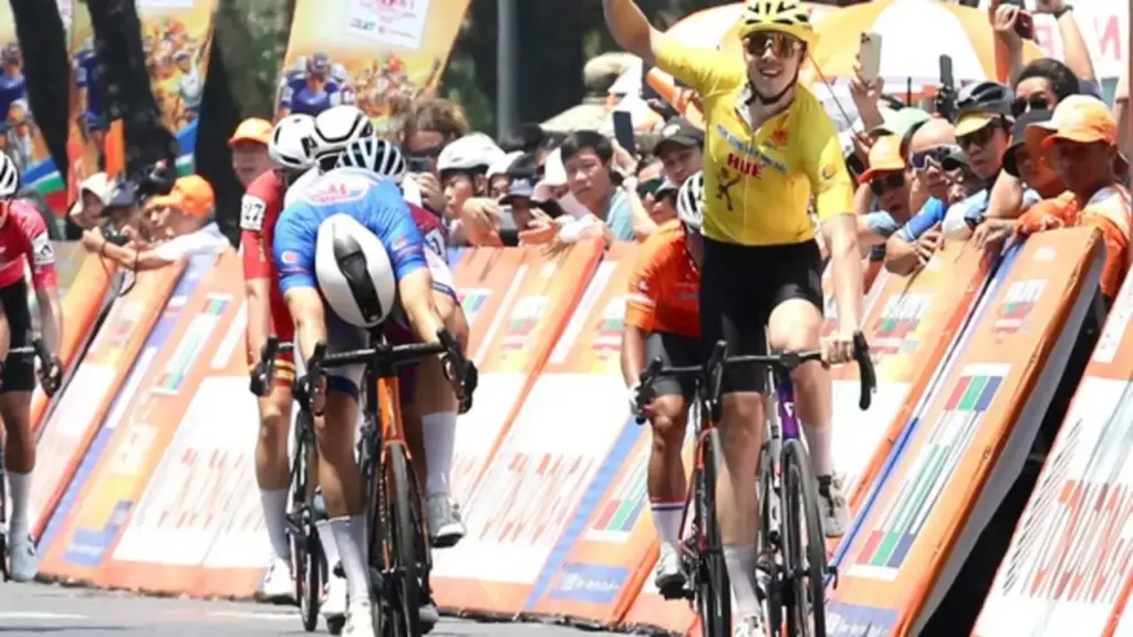 Tay đua người Belarus 'làm mưa làm gió' ở Cúp xe đạp truyền hình TP.HCM