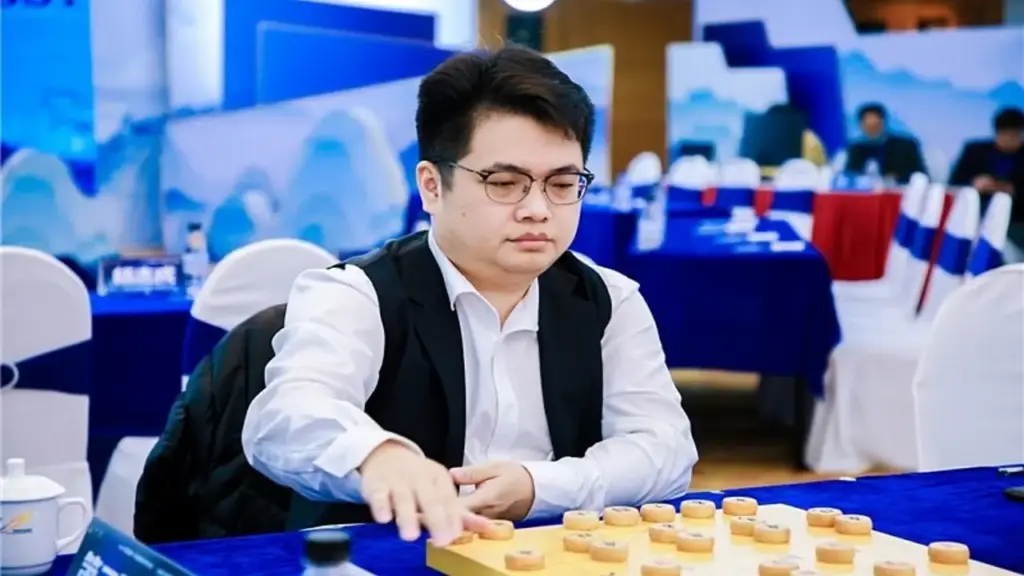 Thêm ba kỳ vương cờ tướng Trung Quốc bị cấm trọn đời