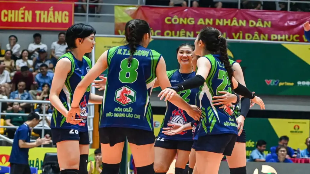Xác định các cặp chung kết Giải bóng chuyền Cúp Hùng Vương