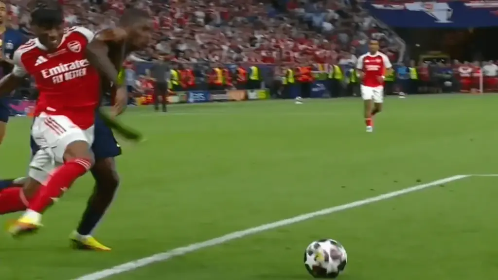 4 tranh cãi quanh trận PSG thắng Arsenal ở chung kết Champions League