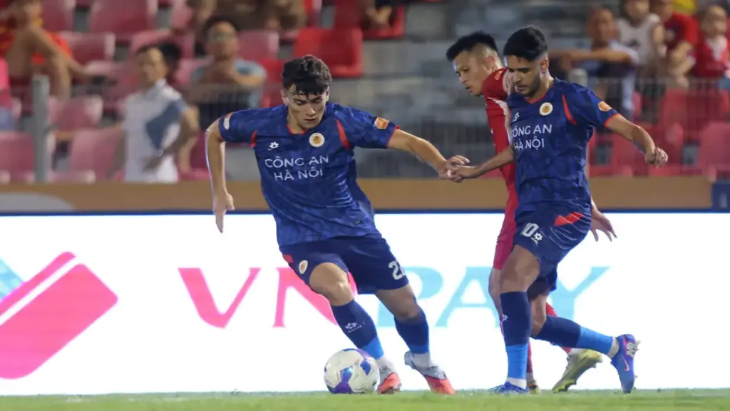 CAHN lỡ kỷ lục tại V-League