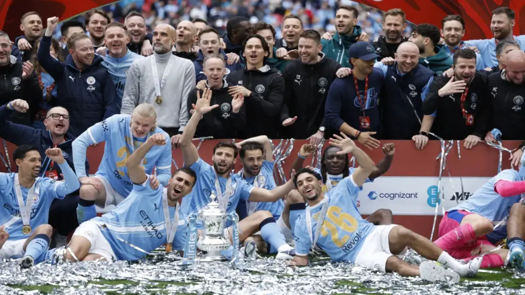Man City thắng Chelsea, đoạt Cup FA
