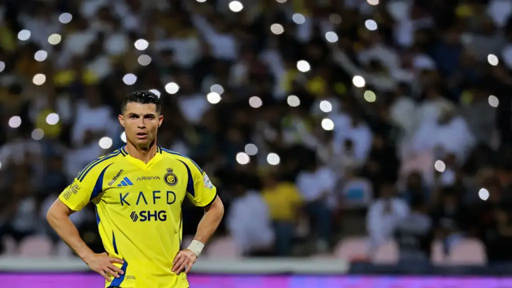 Ronaldo hứa giải thích việc từng đình công ở giải Arab Saudi