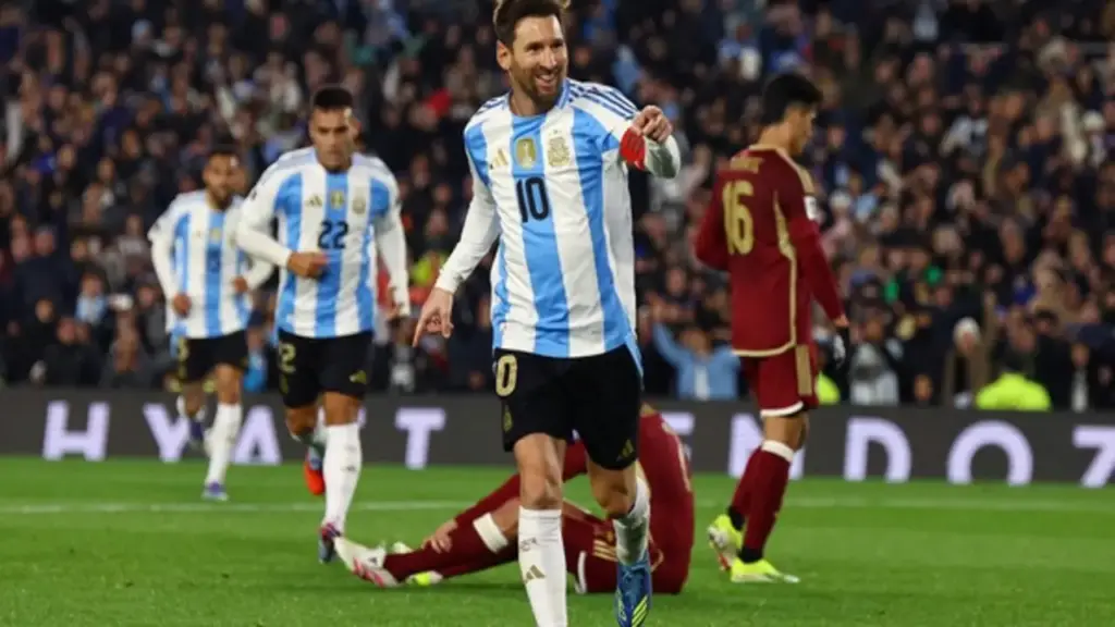 Tiết lộ tiền công FIFA trả cho CLB có cầu thủ dự World Cup: Tăng phi mã, hậu hĩnh phát sốt