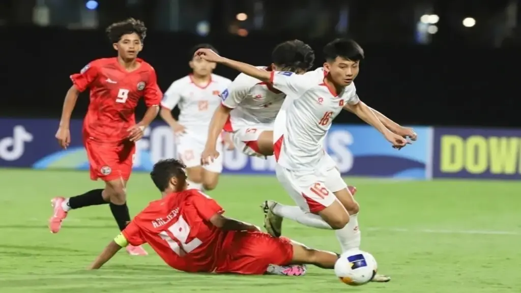 U17 Việt Nam ngược dòng hạ U17 UAE, đoạt vé dự World Cup