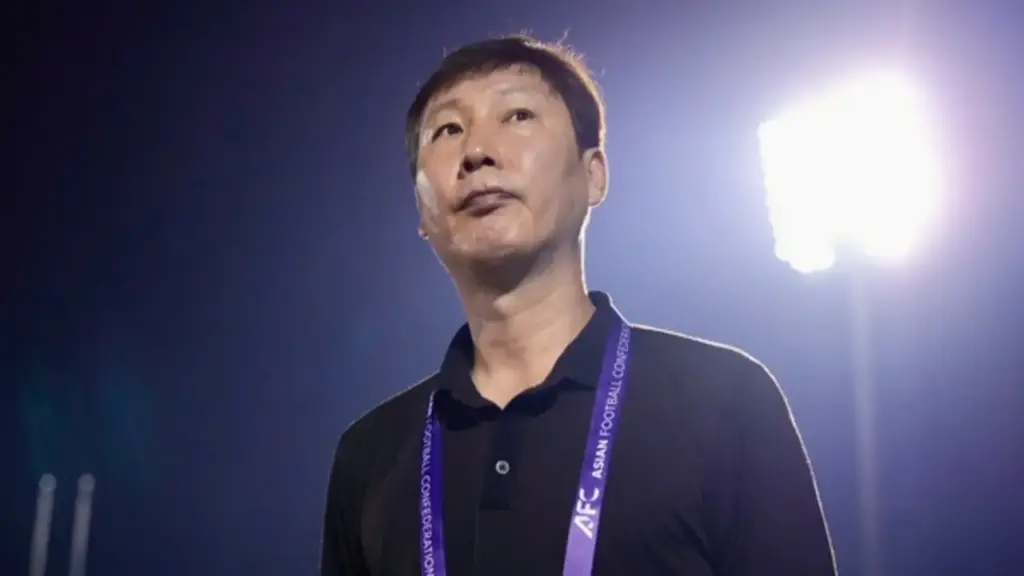 Vị thế của ông Kim Sang-sik mà cả HLV Thái Lan và Indonesia 'mơ' cũng khó có được