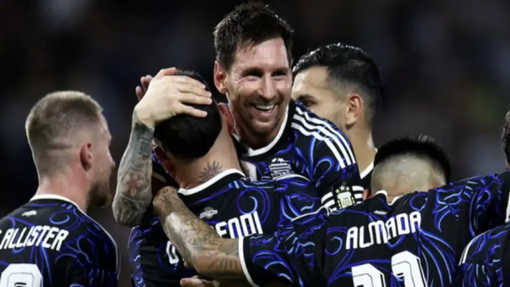 Di Maria chọn Messi hay hơn Ronaldo: Khác biệt nằm ở đâu?