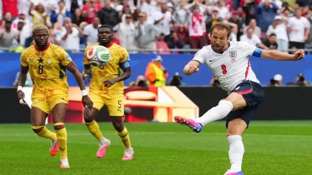 Phù thủ 'ếm bùa' làm Harry Kane 'tịt ngòi' ra quyết định bất ngờ
