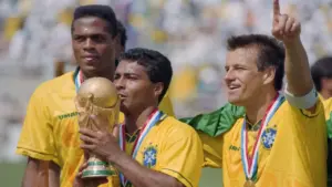Romario: 'Áp lực sẽ là động lực để Brazil vô địch World Cup'