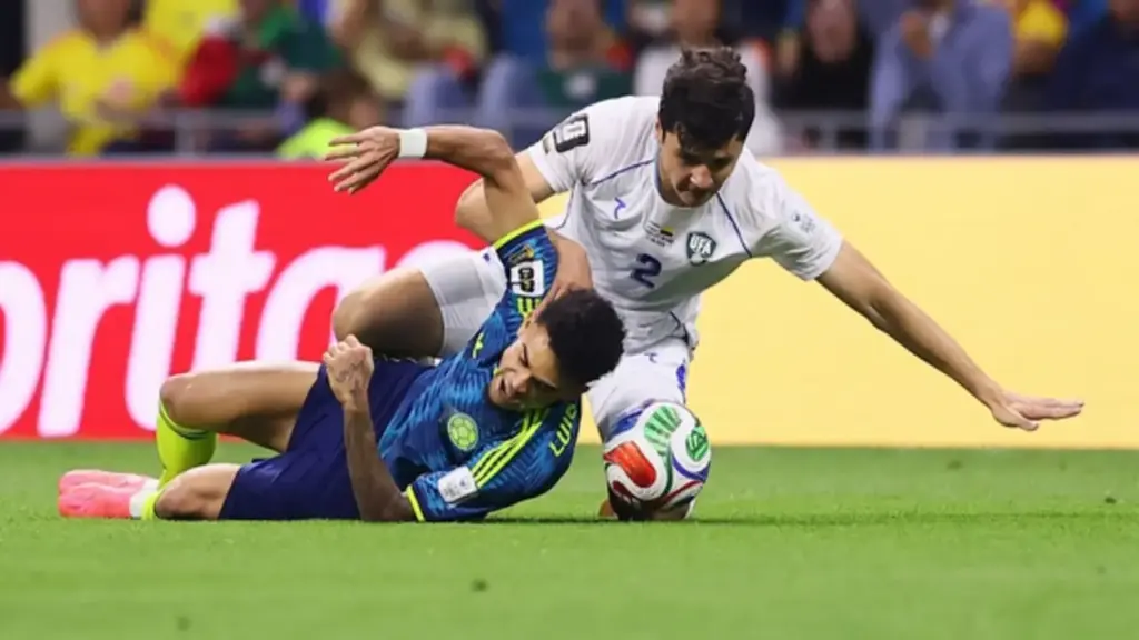 Sao Uzbekistan từng đối đầu U.23 Việt Nam gây ra chấn thương hy hữu trận thua Colombia