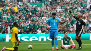Trận mở màn World Cup 2026 nhiều thẻ đỏ nhất lịch sử khai mạc