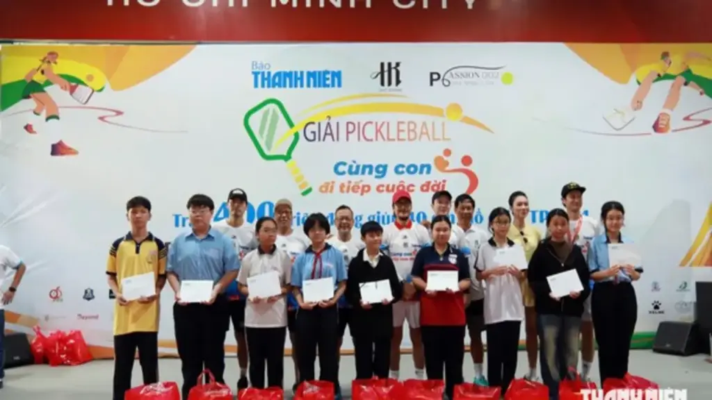 Báo Thanh Niên tổ chức mùa 5 giải pickleball Cùng con đi tiếp cuộc đời