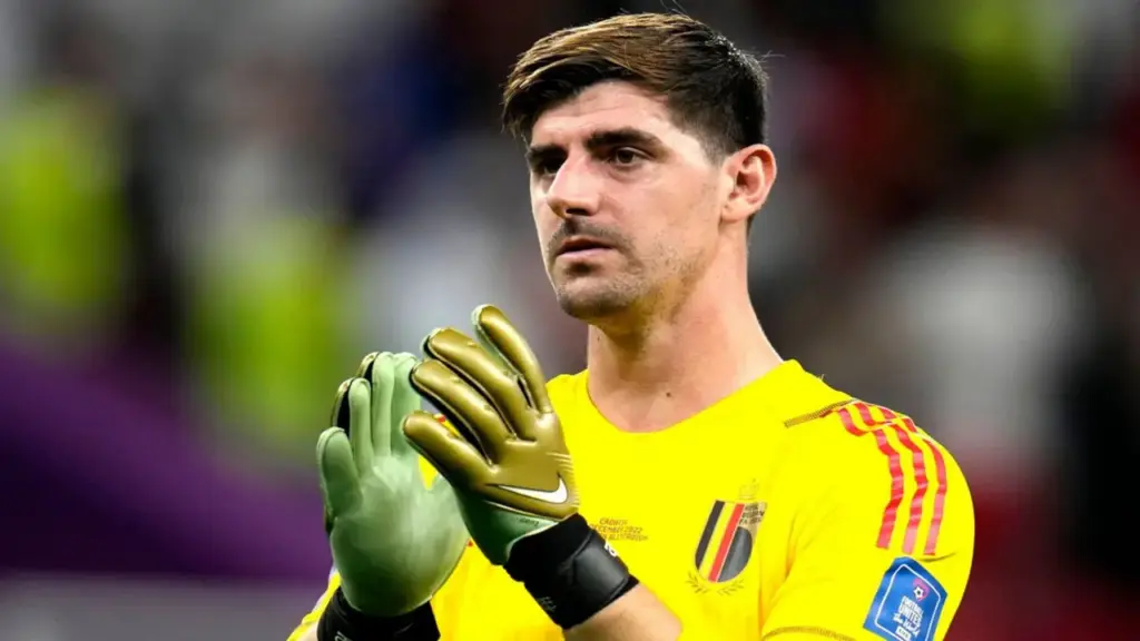 Courtois ra yêu sách vô lý với đội tuyển, CĐV Bỉ phẫn nộ