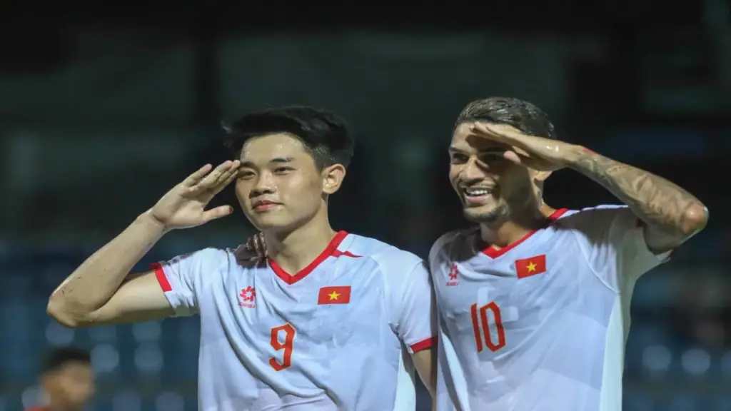 Cuộc đua Vua phá lưới ASEAN Cup 2026 sớm hấp dẫn: Đình Bắc dẫn đầu