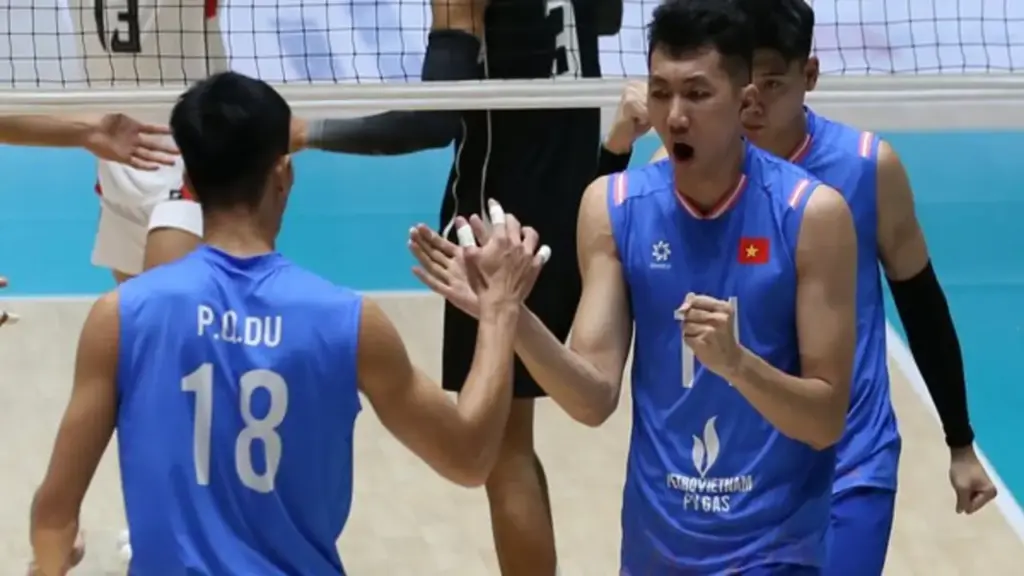 Đội tuyển bóng chuyền Việt Nam thua ngược khó tin trước Thái Lan ở SEA V.Cup