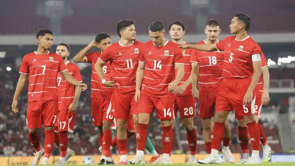 Indonesia - Campuchia: 10 cầu thủ nhập tịch đá chính