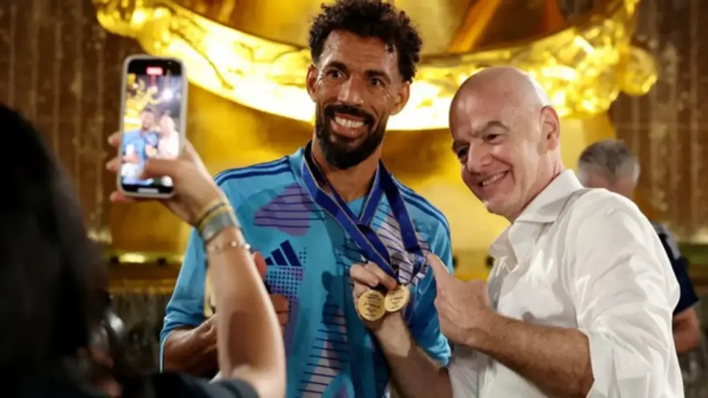 Người hùng Cabo Verde, thủ môn Vozinha đổi đời nhờ World Cup 2026: Nhận lương cực khủng