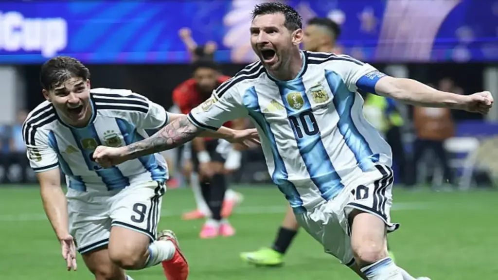 Siêu máy tính dự đoán kết quả trận Argentina - Thụy Sĩ và Na Uy - Anh