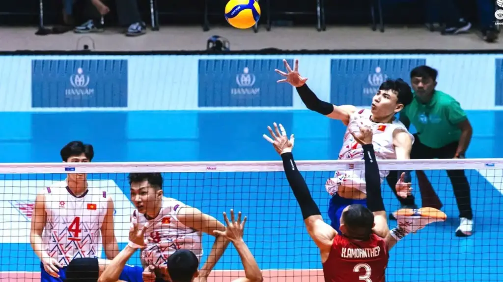 Tuyển bóng chuyền Việt Nam thua ngược Thái Lan sau khi dẫn 2-0